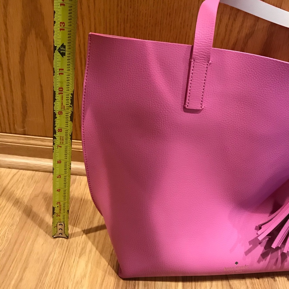 Kate Spade Tote ♠️ - Picture 6 of 8